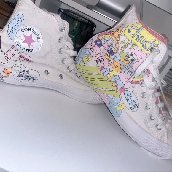 Custom Chuck Taylor - Picture 5 of 10